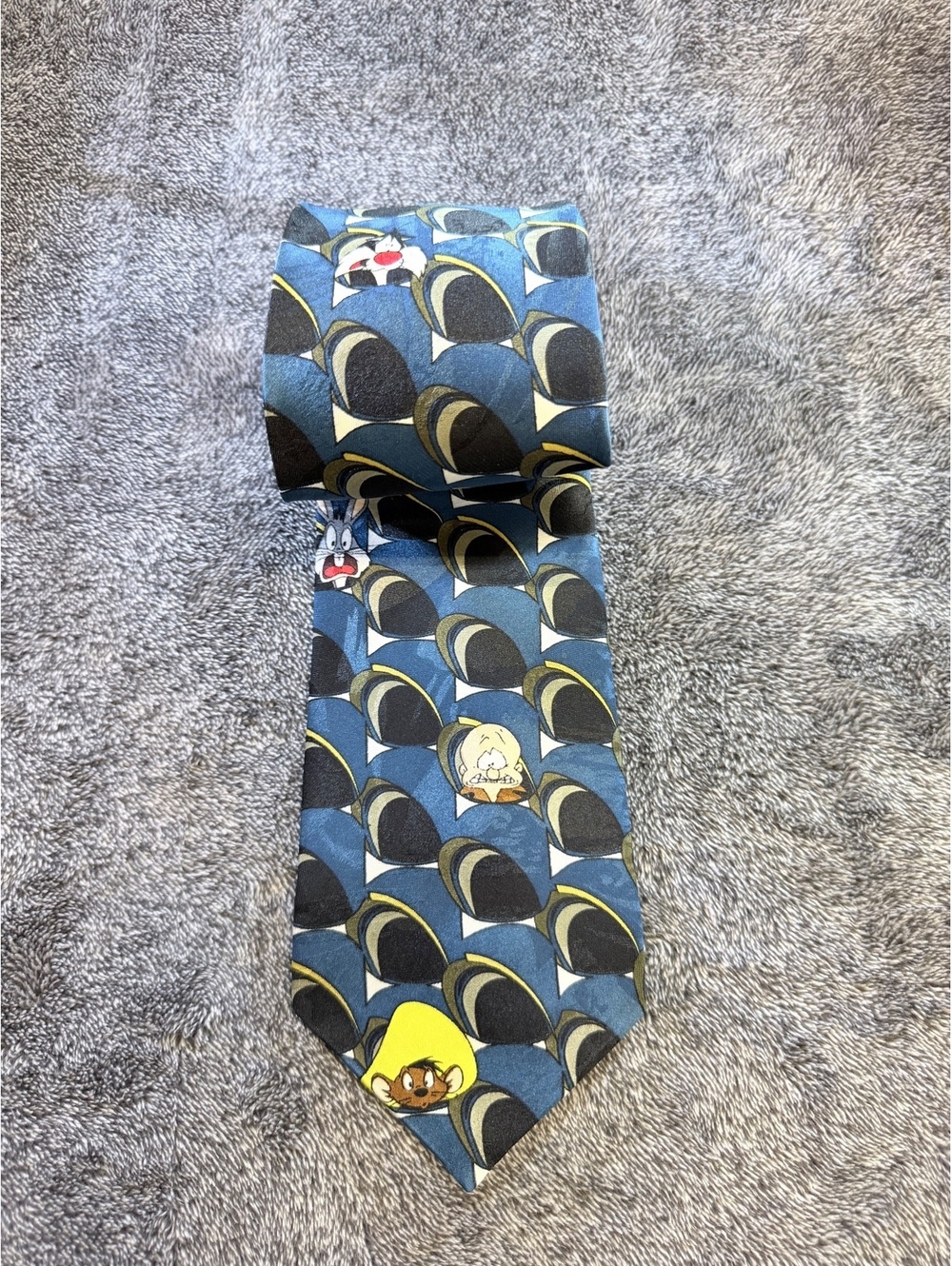 Vintage Looney Tunes Cartoon Characters Blue Patterned Silk Tie